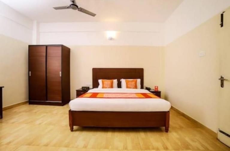 Hotel Tayas Trippapur Exteriér fotografie