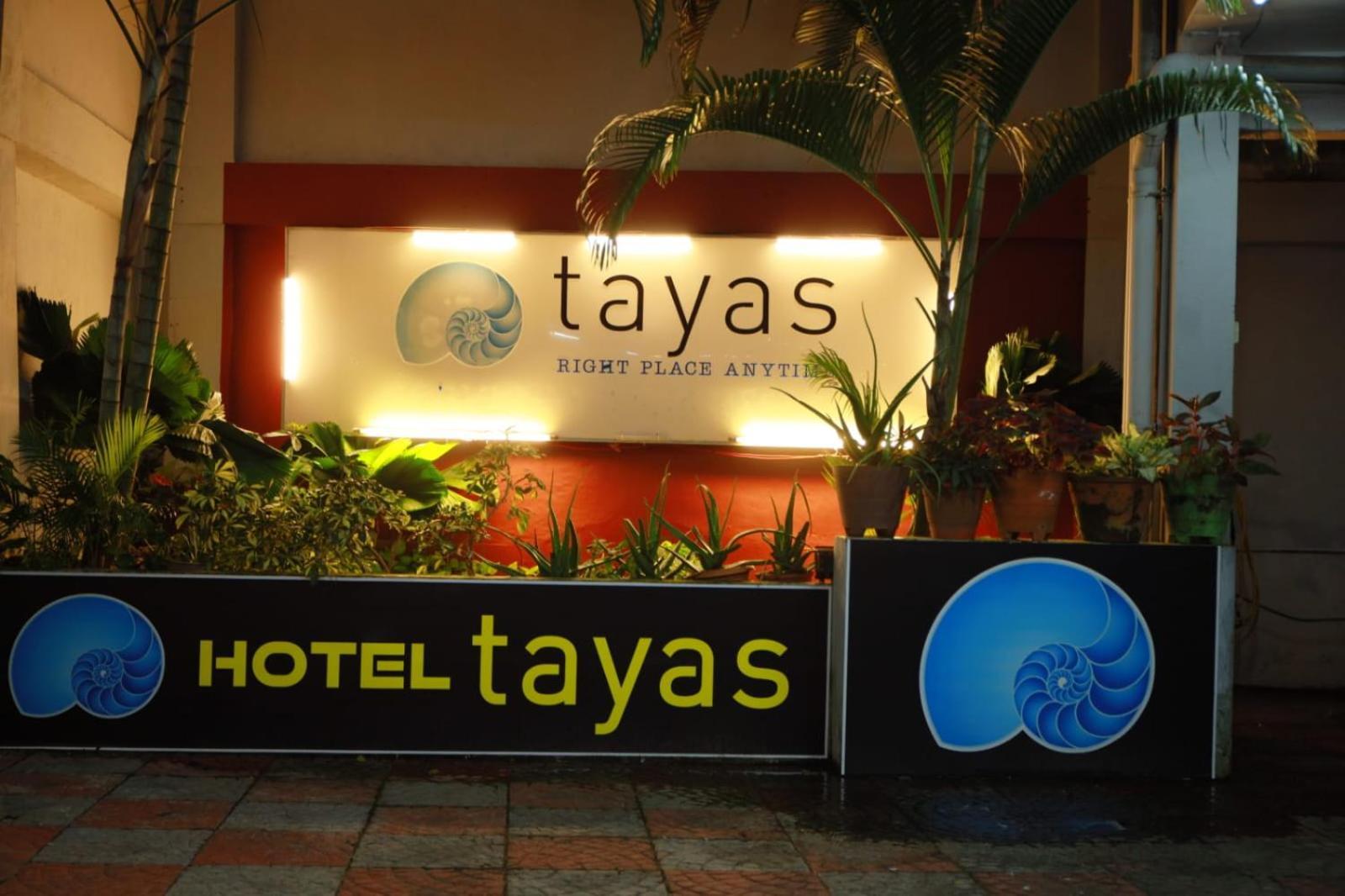 Hotel Tayas Trippapur Exteriér fotografie